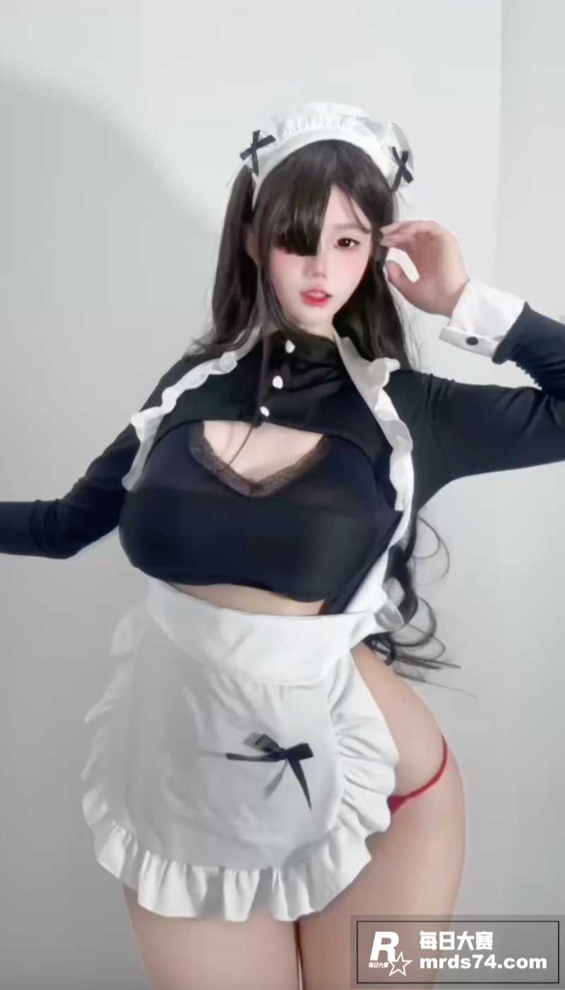 快手巨乳网 红迷人张相关图片3