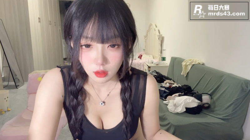 ST站高颜值纯欲女神相关图片1