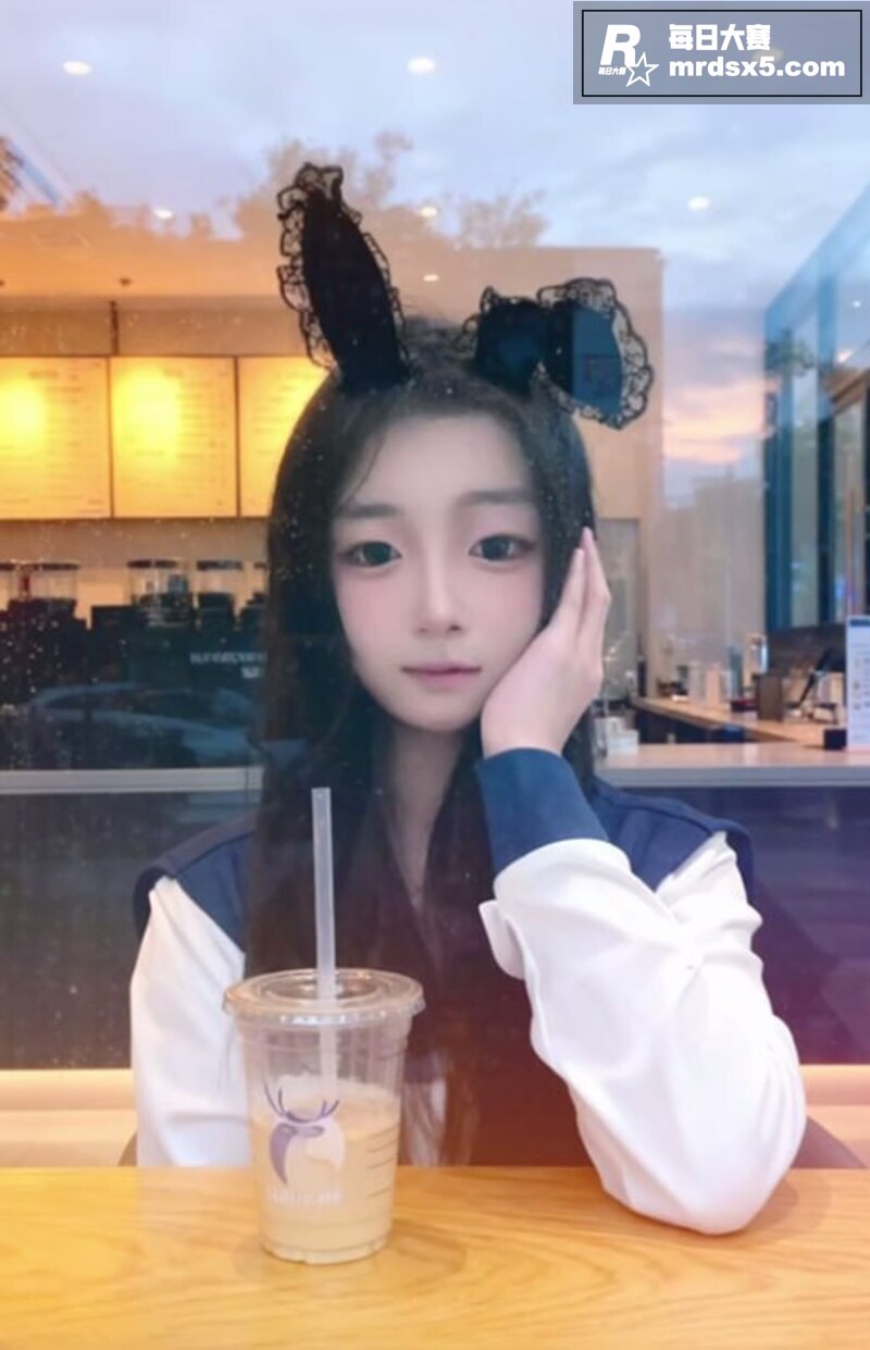 高颜值南方学妹 林思相关图片3