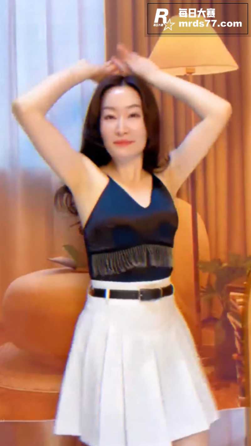 顶级熟女少妇 超高颜相关图片4