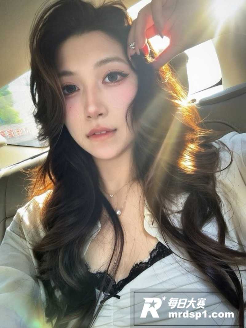 素人私拍流出 华伦天相关图片2