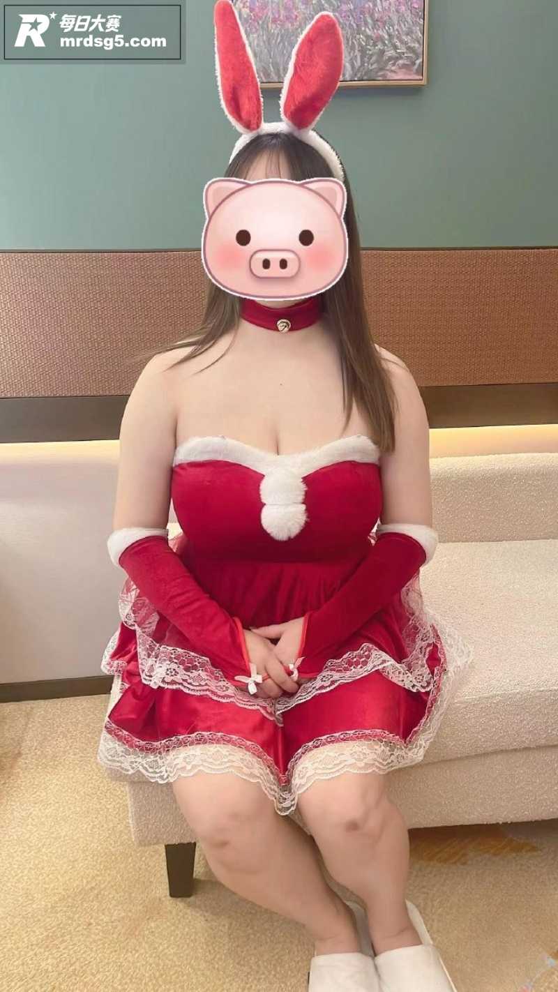 海角社区 丰乳肥臀的相关图片1