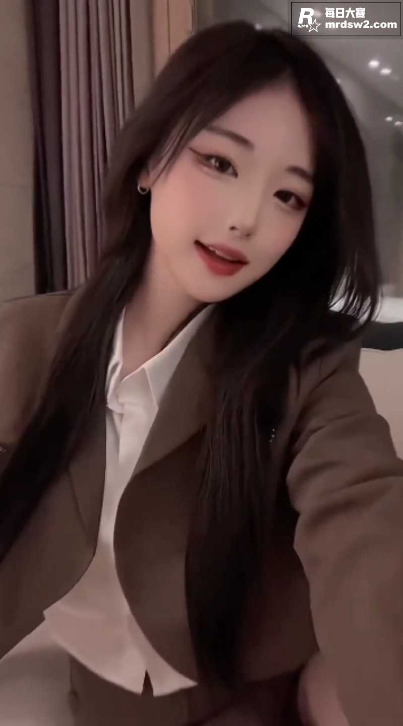 AI换脸 超美颜值明相关图片4