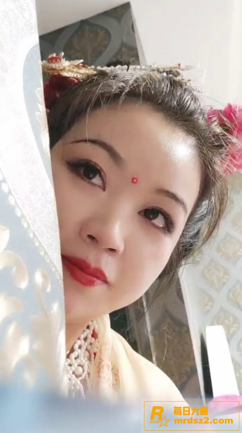 小奶猫直播 成熟海归相关图片3
