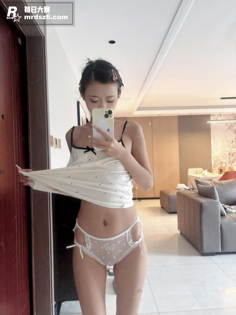 7推特反差萝莉 少主相关图片5
