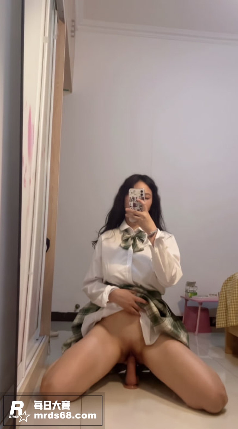 快手极品巨乳御姐 万相关图片5