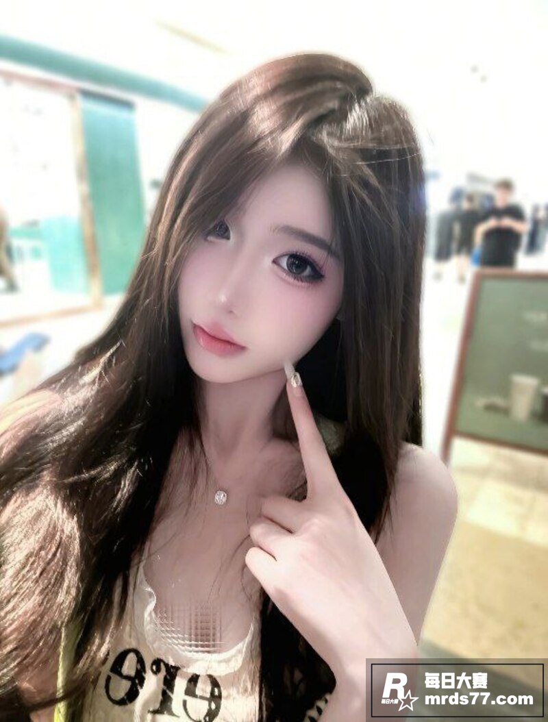 推特高颜值福利姬 小相关图片7