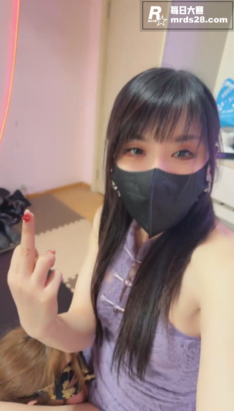 气质女王调教颜值母狗相关图片7