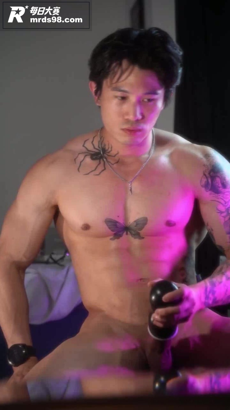 韩国肌肉猛男 wei相关图片5