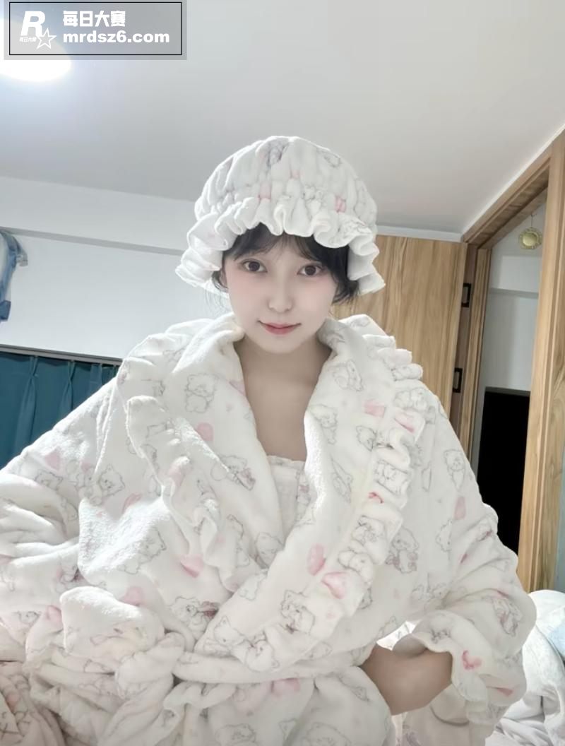 抖音10万粉丝网红 相关图片4