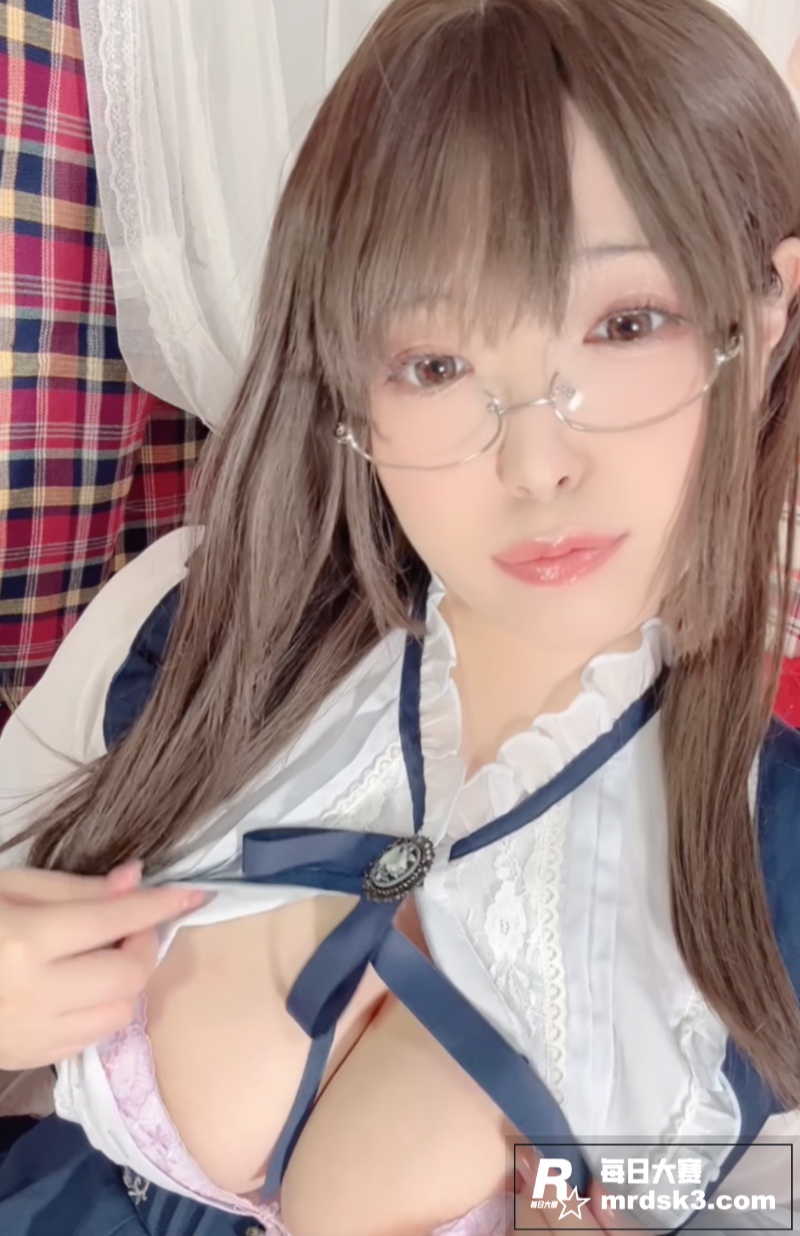 Fantia极品樱花相关图片4