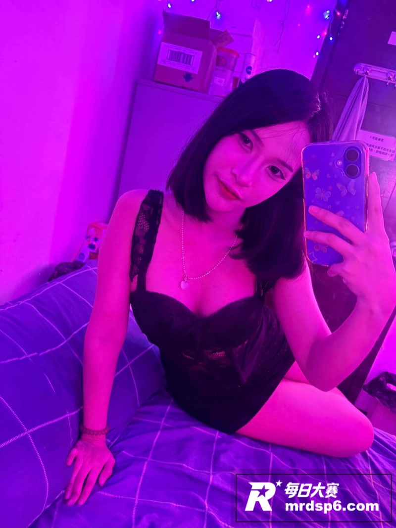 极品反差泰妹 在香港相关图片6