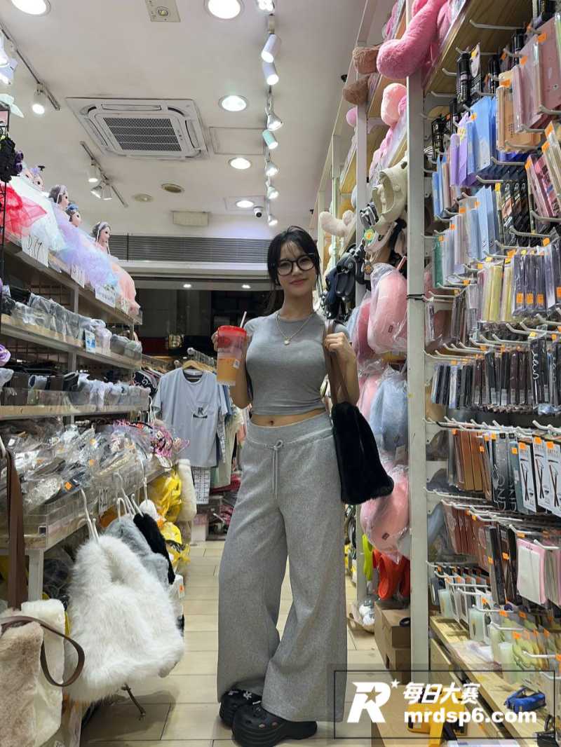 极品反差泰妹 在香港相关图片16