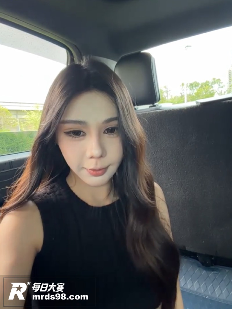 ST站高颜值女神 l相关图片8