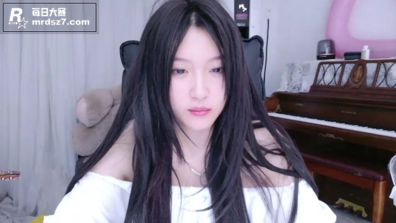 ST站顶级嫩妹 Ra相关图片1