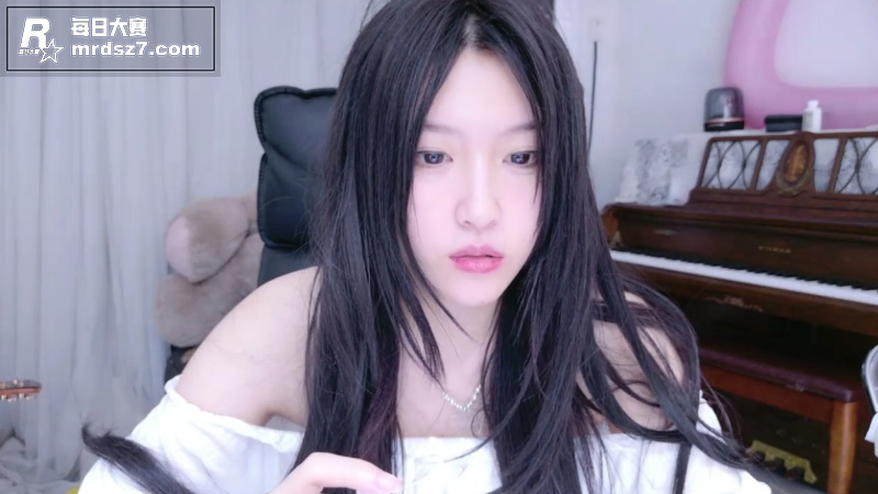 ST站顶级嫩妹 Ra相关图片2