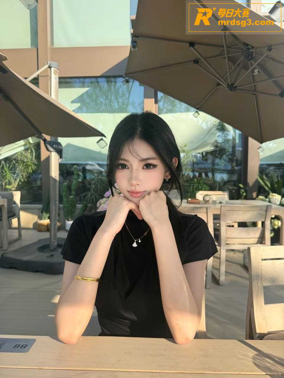 上海交大高颜值校花 相关图片6