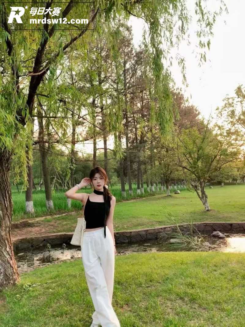 江苏素人居家自拍视频相关图片1