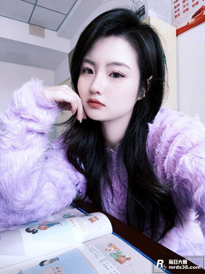 青岛00后幼师妹子 相关图片8