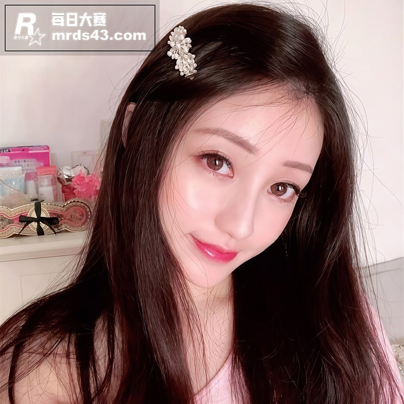 极品巨乳女神 lix相关图片1