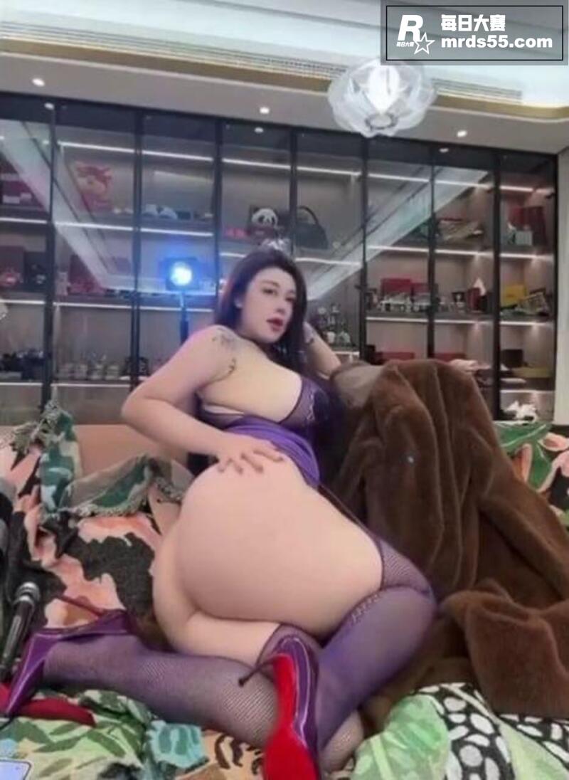 抖音顶级BBW尤物 相关图片4