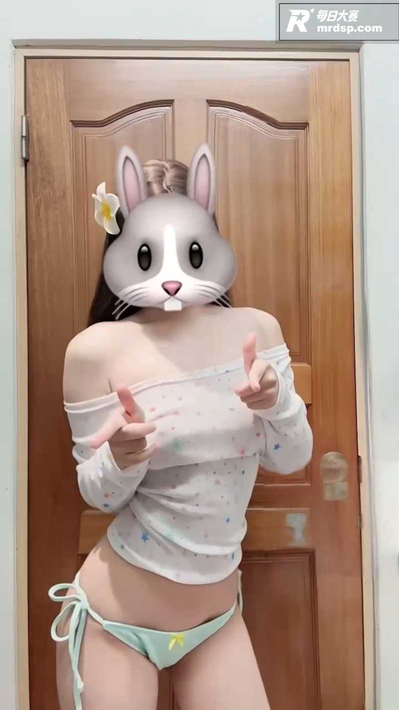 推特巨乳舞姬 RIO相关图片6