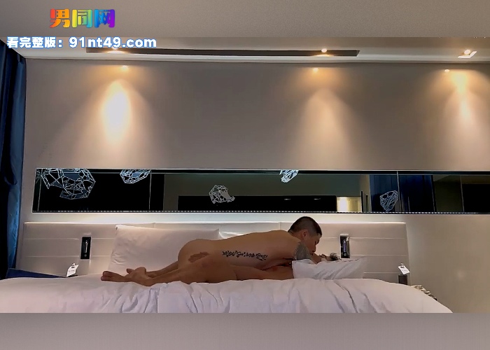 2.mp4000015.000WH700x500px