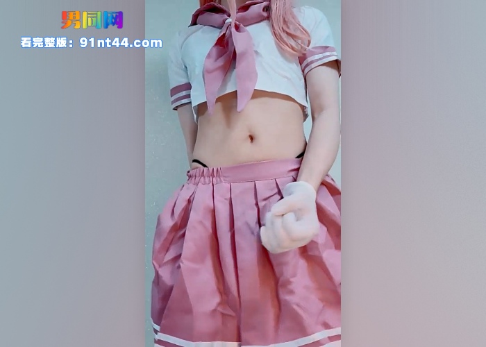 11.mp4000036.272WH700x500px