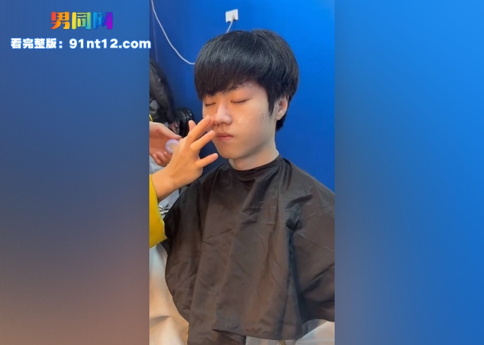 RNG英雄联盟中单选手 Tangyuan林宇鸿 被粉丝专访视频流出 自慰撸射大屌 真是场上比赛场下打枪忙不停 - 图4