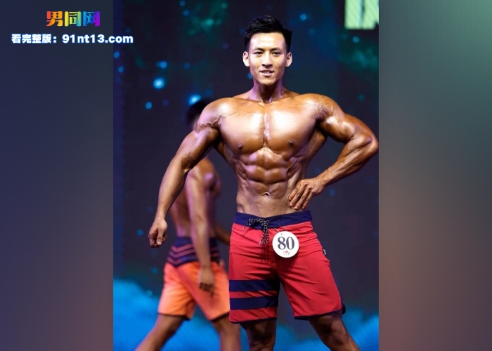 抖音网红 俊杰没肌肉 被女记者专访合集流出 天菜男模反差撸射调教引爆网络 - 图3