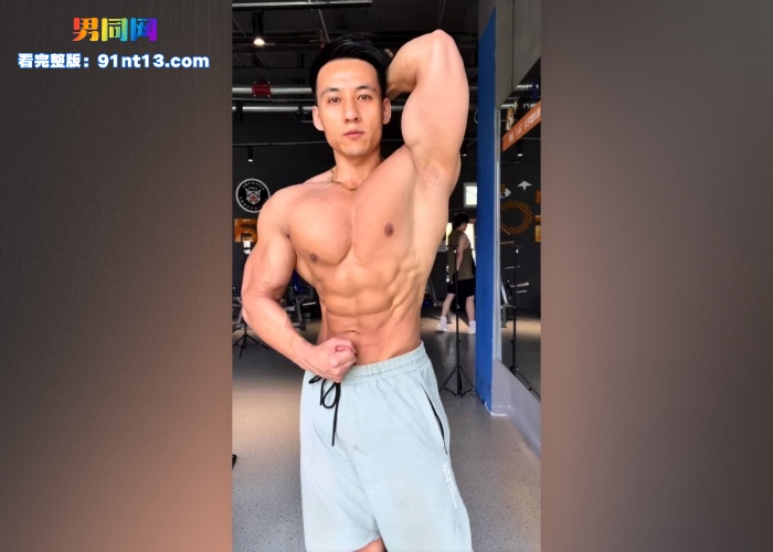 抖音网红 俊杰没肌肉 被女记者专访合集流出 天菜男模反差撸射调教引爆网络 - 图7