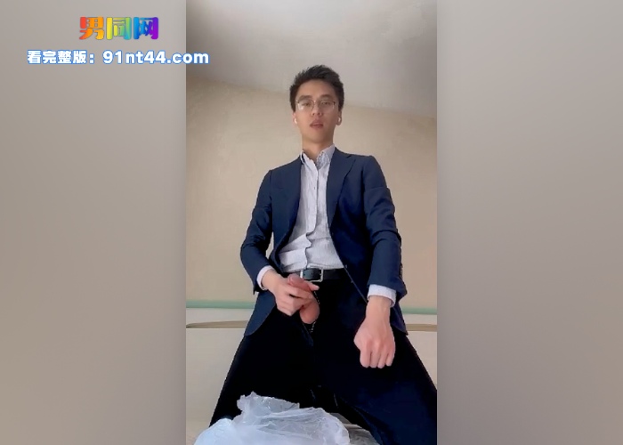 81.mp4001714.000WH700x500px