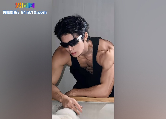 抖音89万粉丝网红 李思奇 早期撸射专访视频流出 强悍性能力连续撸射两次方休止 - 图7