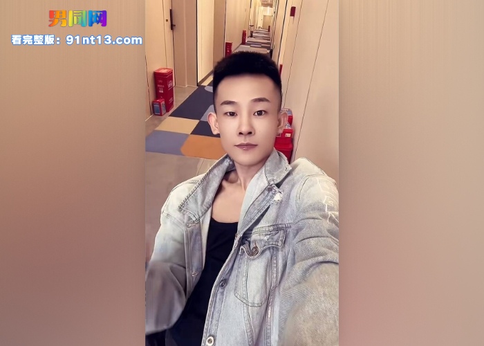 抖音网红精神小伙 孙泽 被粉丝各种姿势爆操 反向后入操爽 还被内射骚穴 - 图2