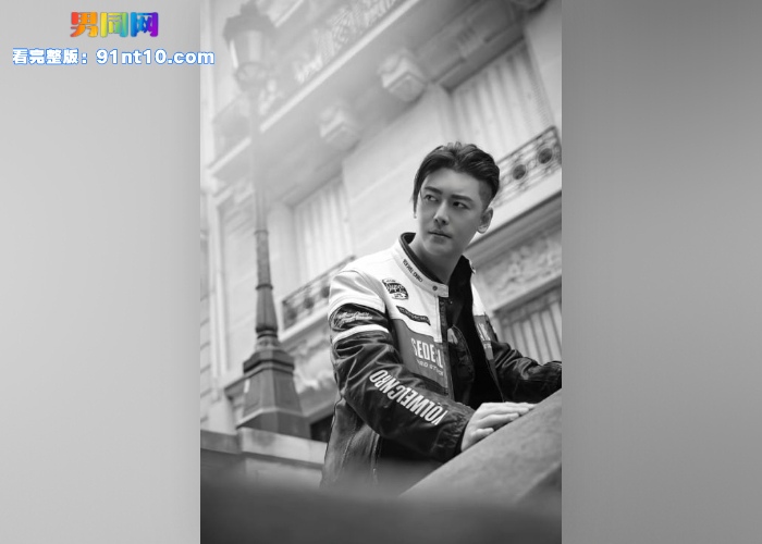 十八线演员 李鹤 撸射专访流出 外翻菊花看来平时没少挨操 小明星大弯屌撸射喷精传遍网络 - 图3