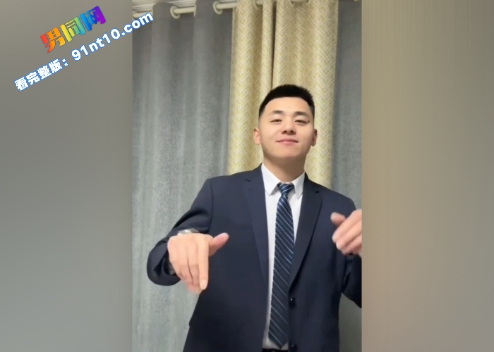 山东临沂正直驾校正装帅教练专访solo 粗口调教撸射大屌 高潮浓精爆射黑袜上 反差教练看呆众学员 - 图7