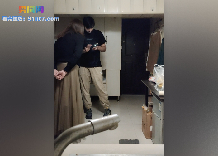 伪娘阿红之老外篇 红大爷吃上大胡子老外香肠 超强口活老外一分钟不到就缴械投降 - 图4