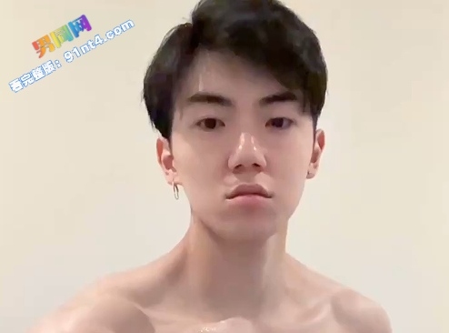 肌肉奶狗自拍撸射打飞机合集 反差奶狗肌肉性欲旺盛 床上浴室尽是释放精力好场所 - 图3
