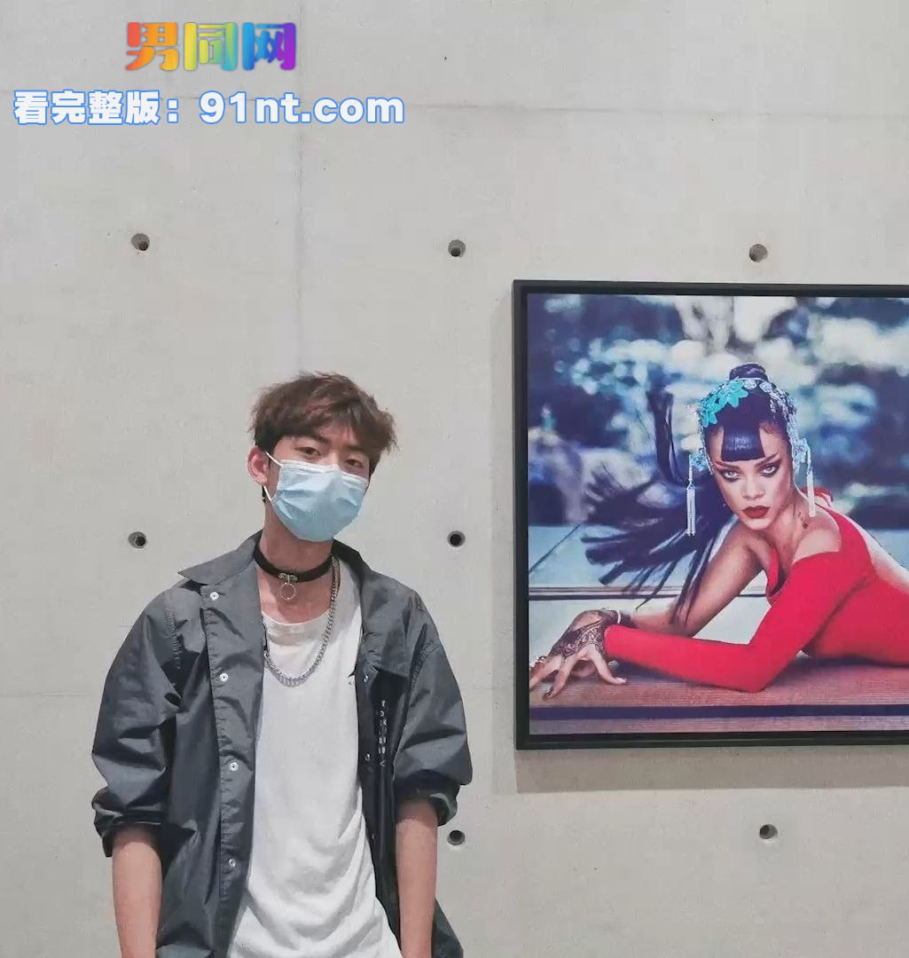 鲜肉型男帅哥自拍打飞机视频流出 骚浪撸动大弯屌爆射肚皮 - 图3