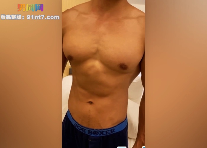酒店约操大胸肌健身教练 骚受光用嘴口肌肉大屌就很满足 - 图1