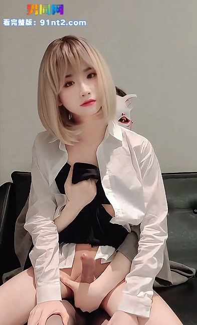 可爱伪娘萝莉CD Lua 和小哥性爱自拍 娇小身材骑乘榨精 牛子乱晃前列腺液流出 高潮颤抖不已 - 图6