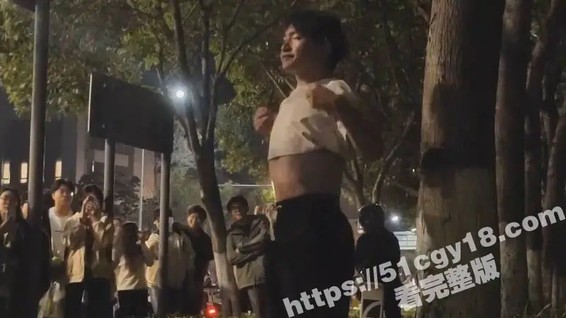 泰州学院附近 再现纯爱战士倒地 情感纠纷引爆热议 为爱冲锋却倒在女方家人和闺蜜的嘲讽背刺中! 图5