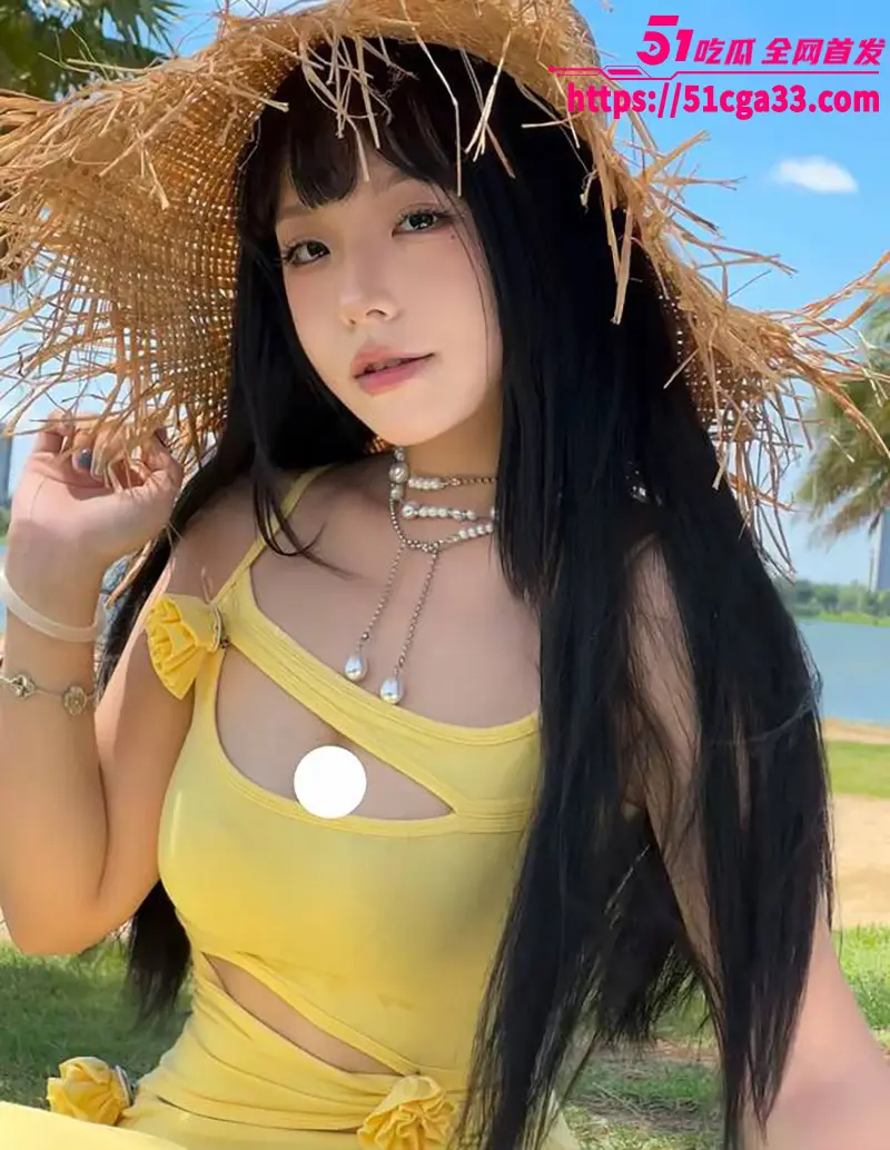 抖音网红 一路发发发发发 做爱视频流出 极品身材被土豪花式调教 各种操逼体位层出不穷! 图3