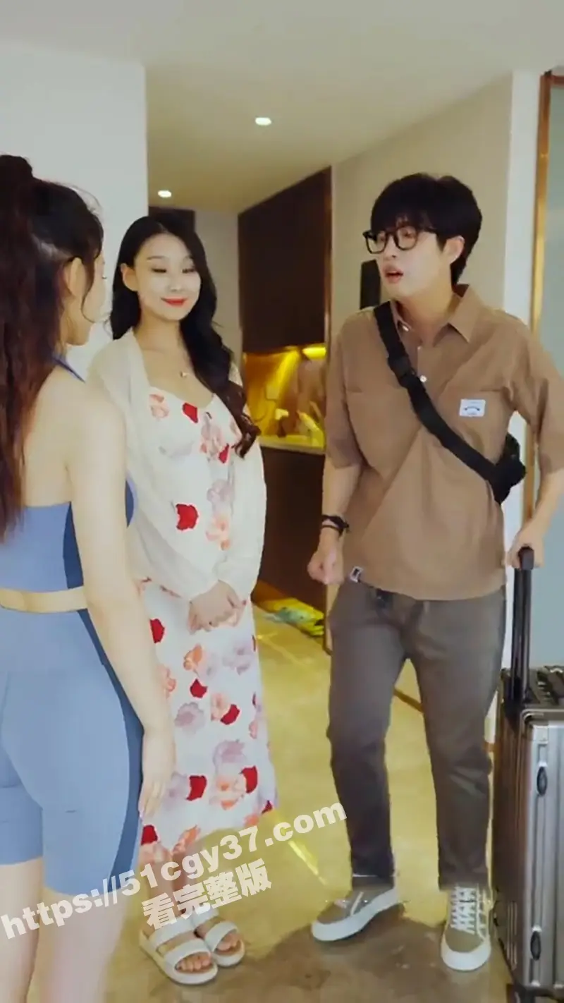 擦边短剧《我的美女室友》许茂从梦想到煎熬 与多位美女合租的真实体验! 图2