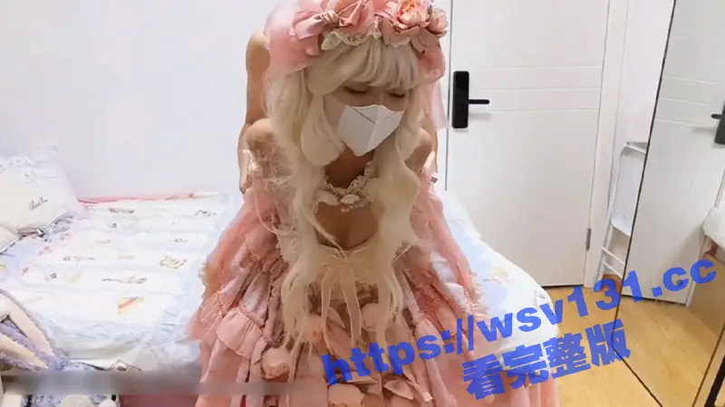 推特萝莉 软软兔 洛丽塔少女成天被主人爸爸强插打桩输出 疼得嚎啕大哭求饶 最后双腿抽搐瘫软在地 图1