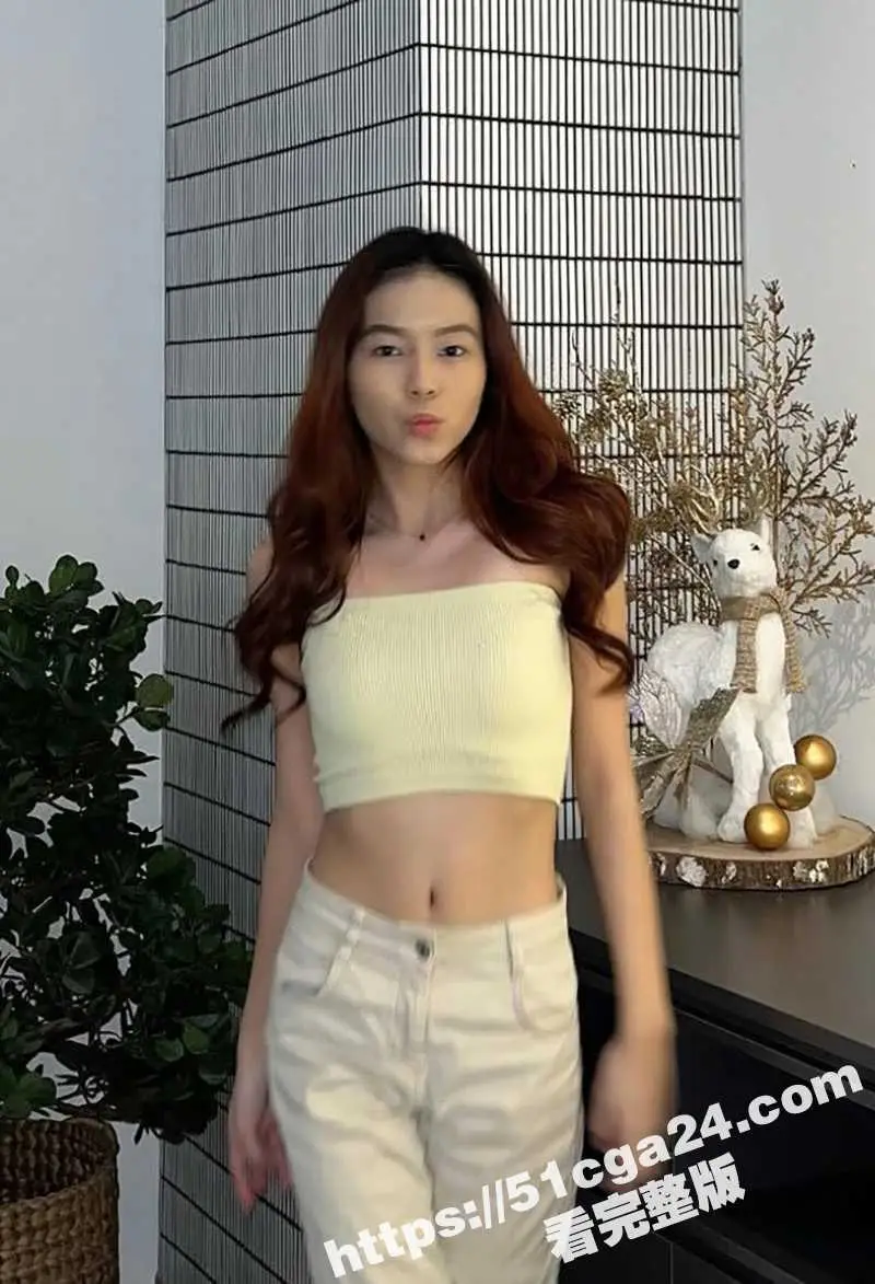 混血美女网红 jesslynnyangg 与前男友性爱视频流出 露脸口交车震 无套内射超反差! 图10