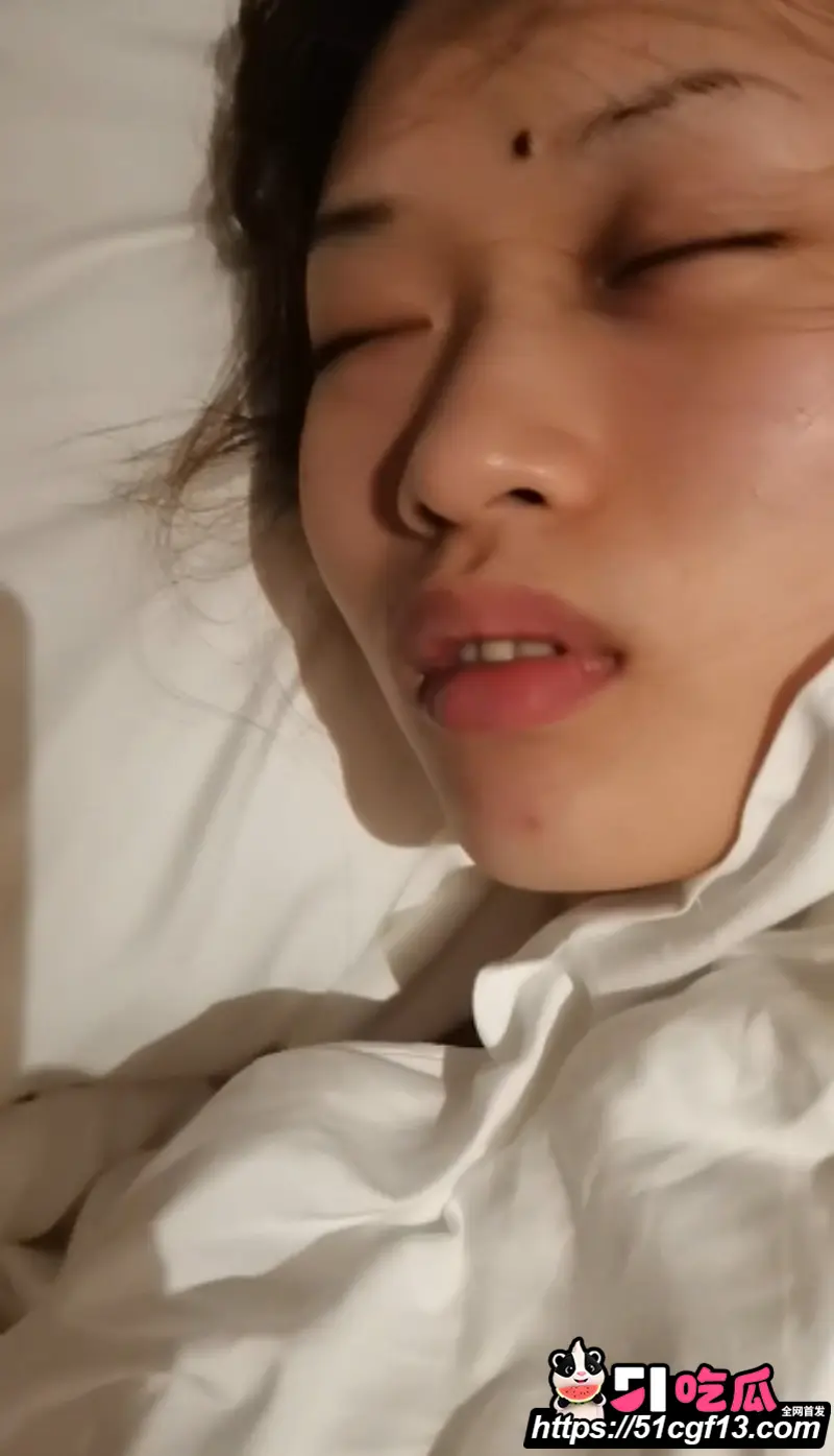 爆火MJ大神 胖哥迷玩 邂逅音乐学院舞蹈生 孙小妹 脸屌同框画面极度反差! 图6