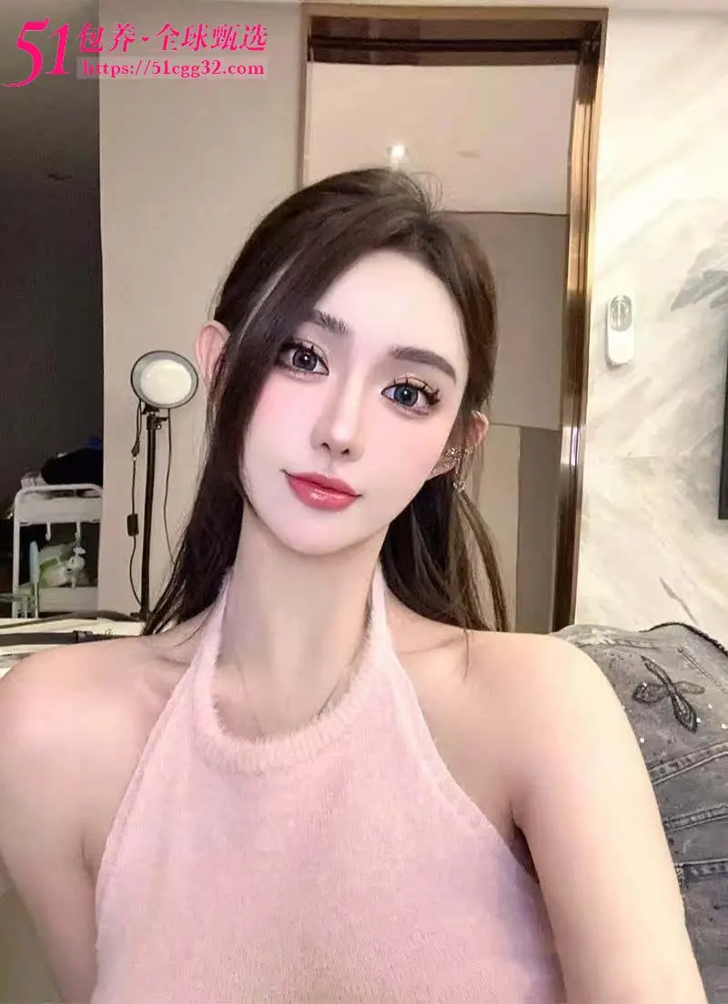 51包养 高端外围 | W1CD2203 成都女神级美妆达人 自带黑丝制服 小水库 敏感体质 好评如潮 质量保真 假一罚十 图1
