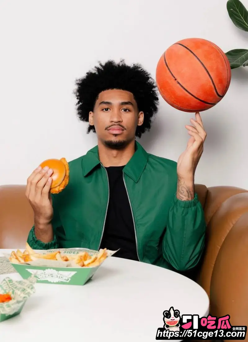 马刺榜眼 哈珀 陷入双向出轨互绿风波 NBA模范情侣人设崩塌 休赛期大瓜引爆外网 图6