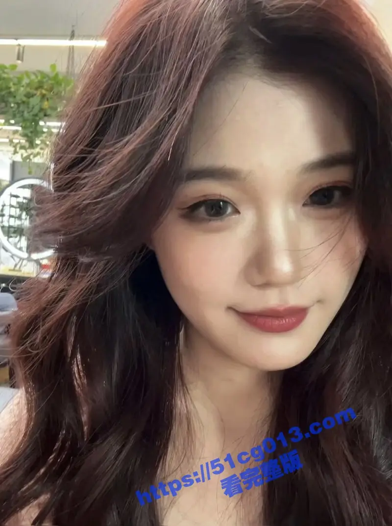 上海蔚来汽车法务实习生 饶婷婷 为转正勾引领导！第一视角后入骑乘看得我都想射一发！ 图2